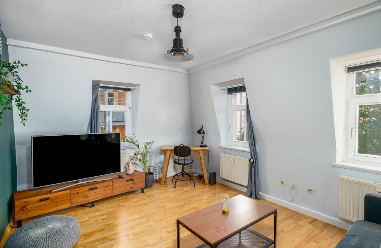2R Apartment Perfect For Families! Kitchen - Parking - Netflix Dresden Eksteriør bilde