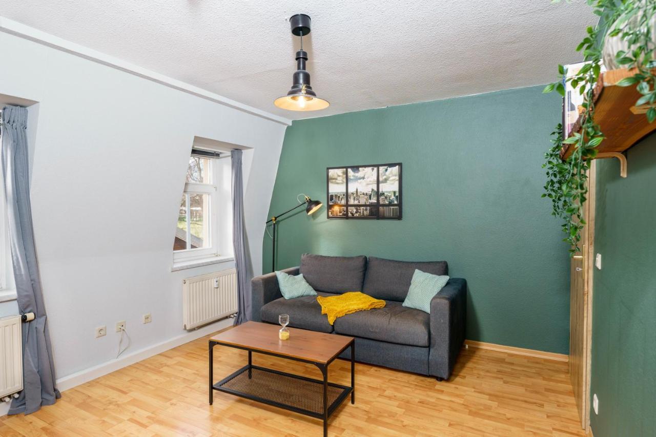2R Apartment Perfect For Families! Kitchen - Parking - Netflix Dresden Eksteriør bilde